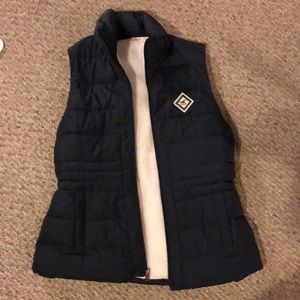 Hollister vest new without tags !!!